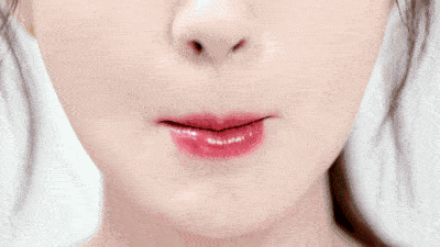 唇膏|干唇星人唇膏，轻松摆脱干燥开裂的“沙漠唇”！