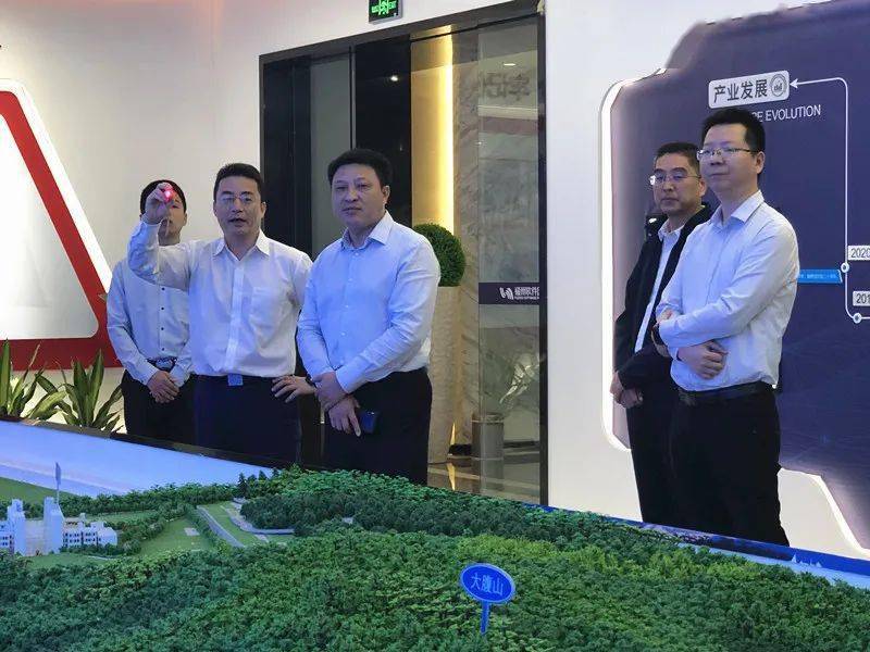 县委书记陈斌率队赴鼓楼区调研