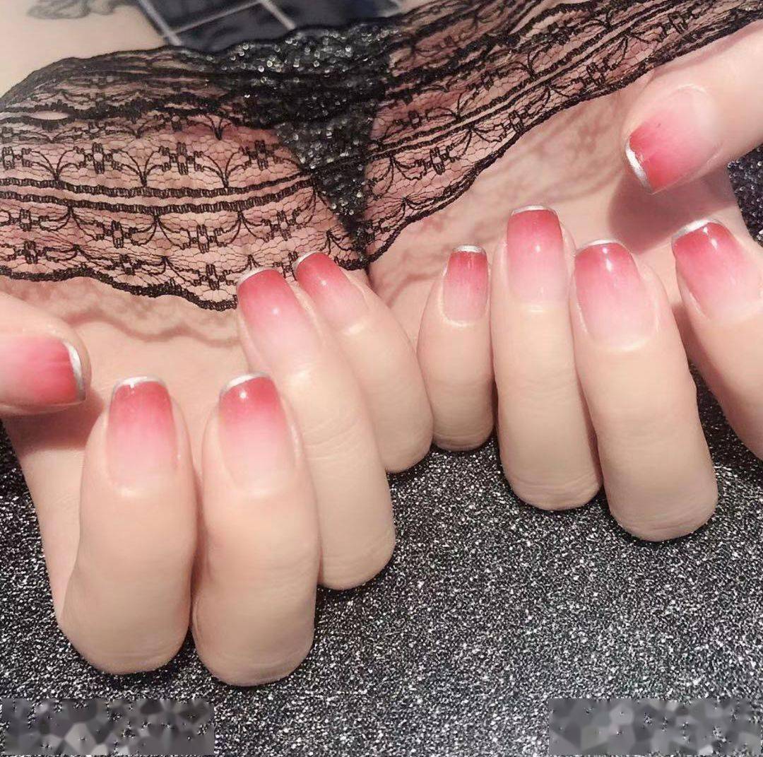 颜色|2020秋冬的流行色美甲都太好看了