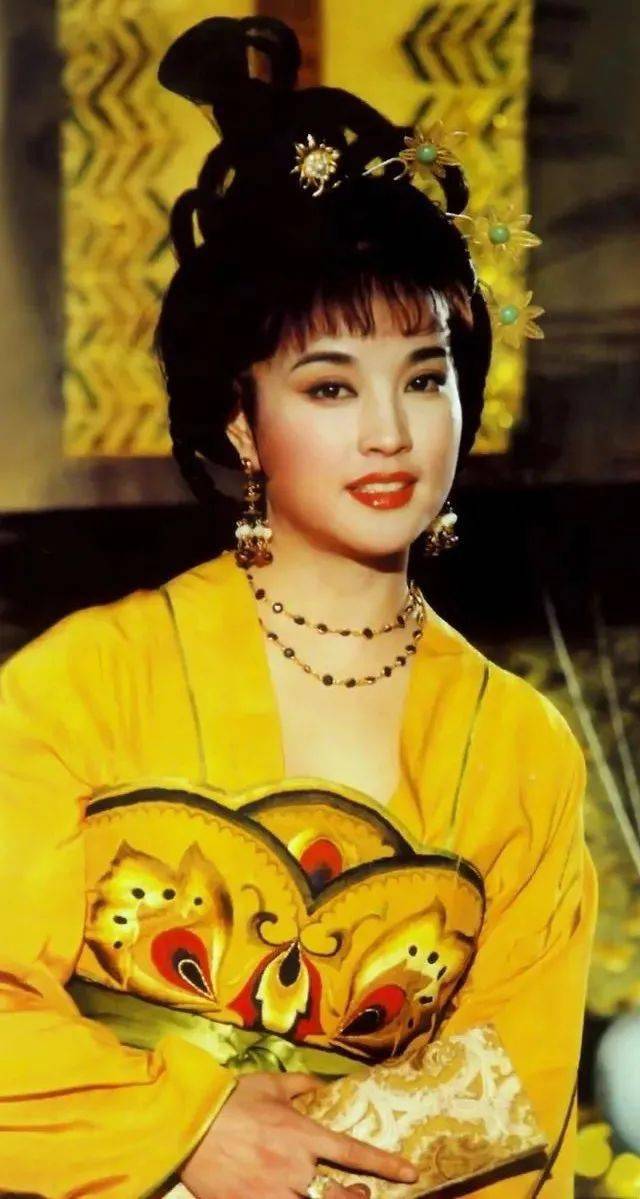 造型|谁来拯救越来越丑的古装剧？观众：中国电视剧，都被网红审美害惨了！