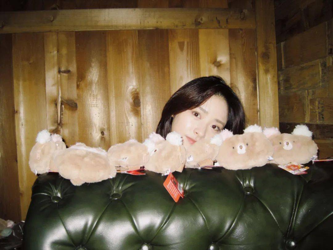 工人|戳进来 | 白天打工人夜里尾款人，拿什么挽回我的少女感？