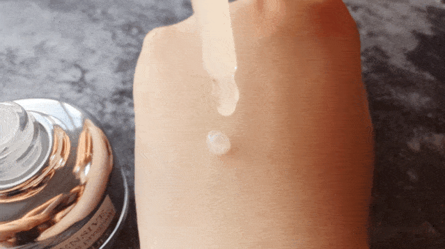 小土|黑黄皮逆袭！IU从“小土妹”到“白雪公主”，靠的竟然是它？！