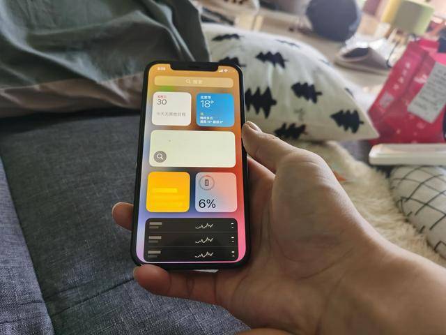iphone12上手图,iphone12真机上手图 256g的iphone12上手5天后:有一说一,聊聊心里话!