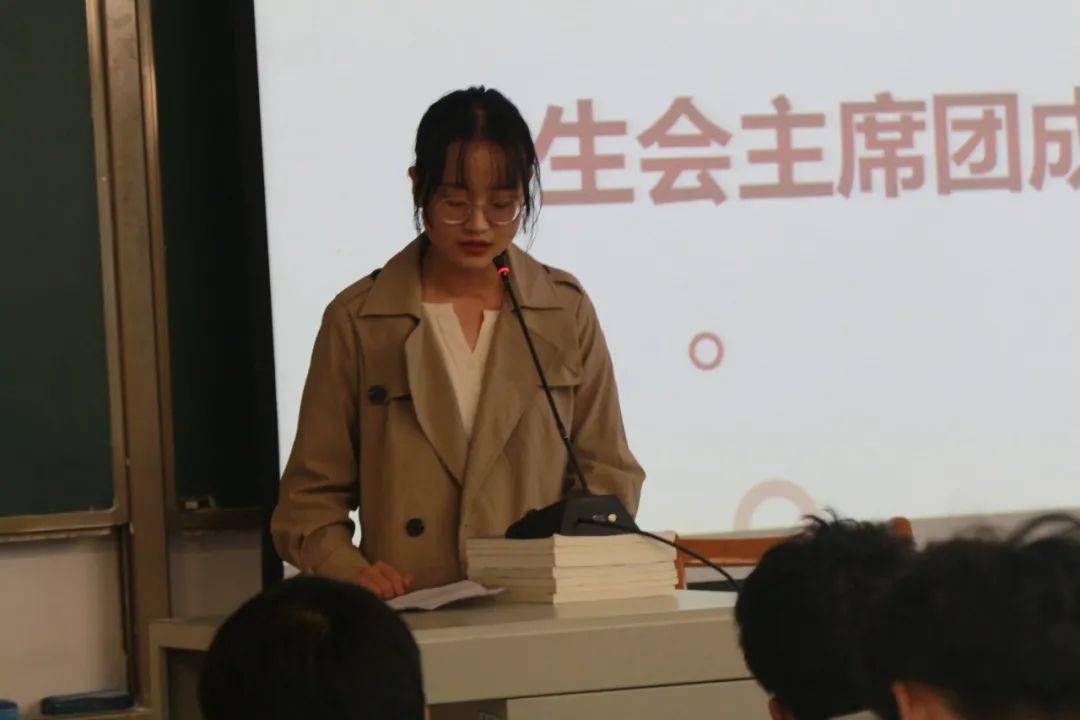 2020年测绘工程大学_测绘工程学院召开2020年第八次党委中心组(扩大)学习