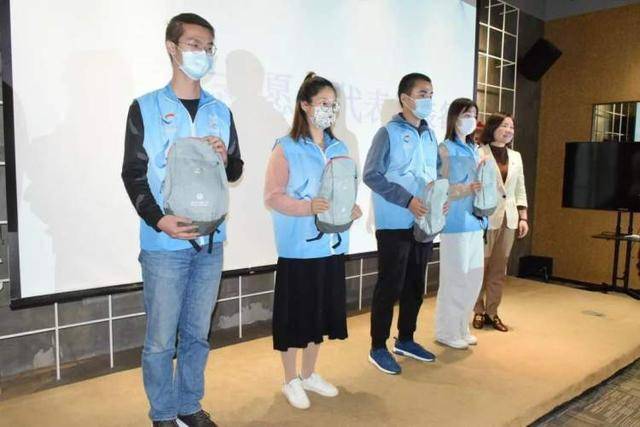 成语什么蓝月_蓝月星是什么样子图片(2)