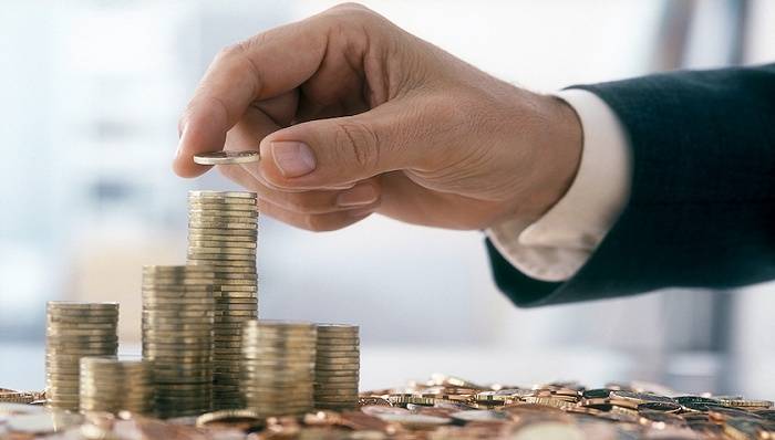 商业银行贷款|快看丨银行业前三季实现净利1.5万亿元同比降8.3%，不良贷款率1.96%