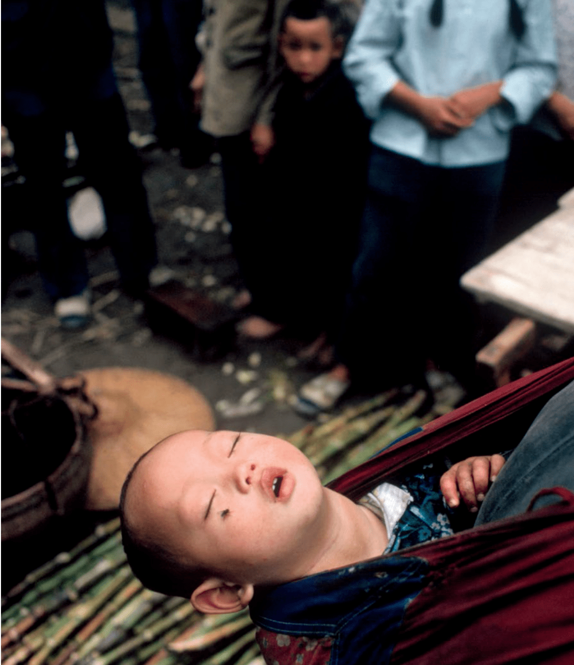 第一个采用彩色摄影报道中国的摄影师