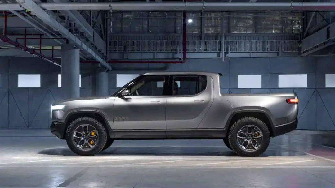 rivian r1t电动皮卡开始接受预订,首发7.5万美元起售