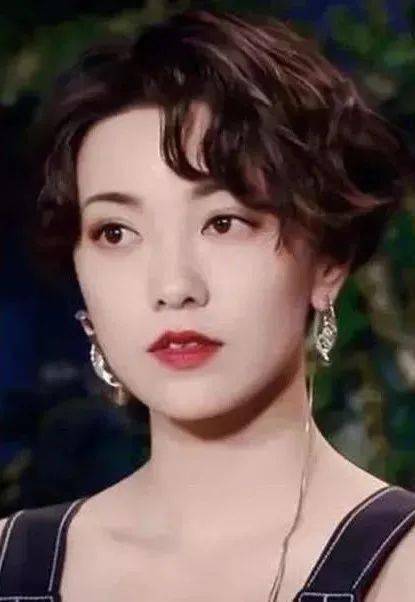 sina|想做氛围感港风美人？我帮你整理了一份超容易上手的教程！