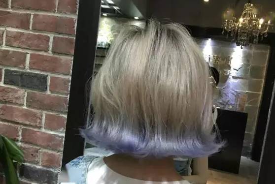 发型|最流行的“裙摆染”发型，美到你了吗？