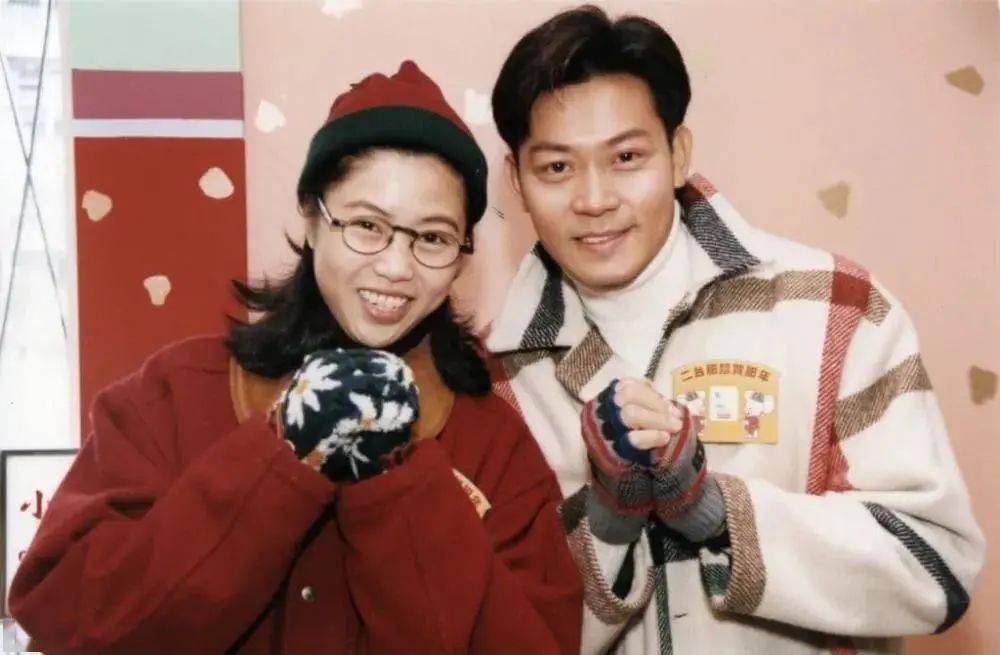 梅小惠,曾伟权