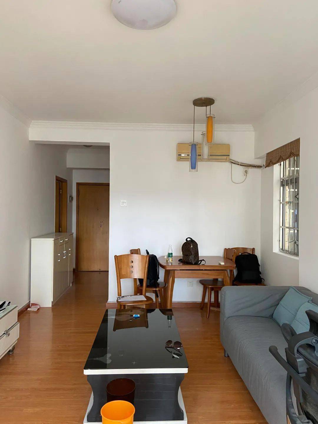 300万的房子,改造只花2万2!搬家7次的小姐姐,有想法!