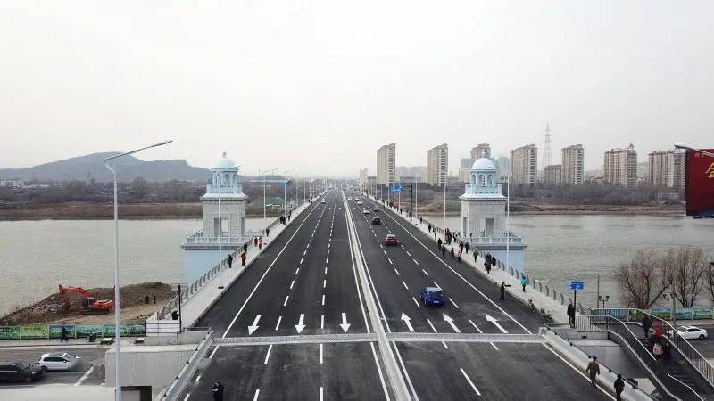 吉林市添新地标,白山大桥建成通车!