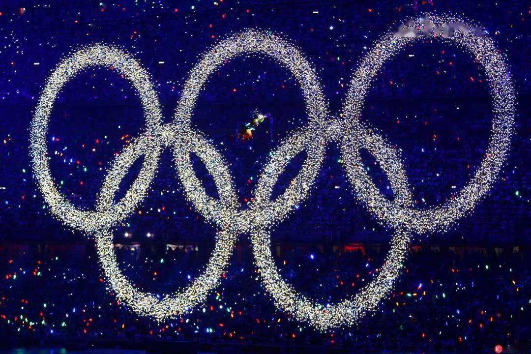 2008年8月8日,2008北京奥运会开幕式在鸟巢举行.