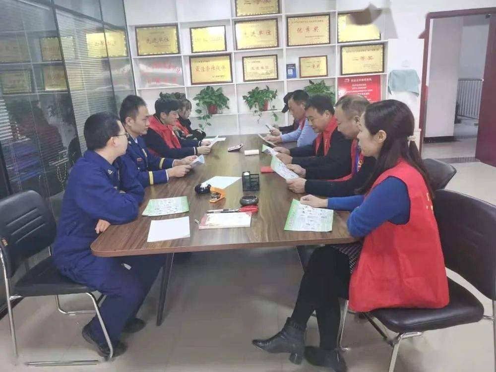 人口普查员知识培训_人口普查员证件图片(3)