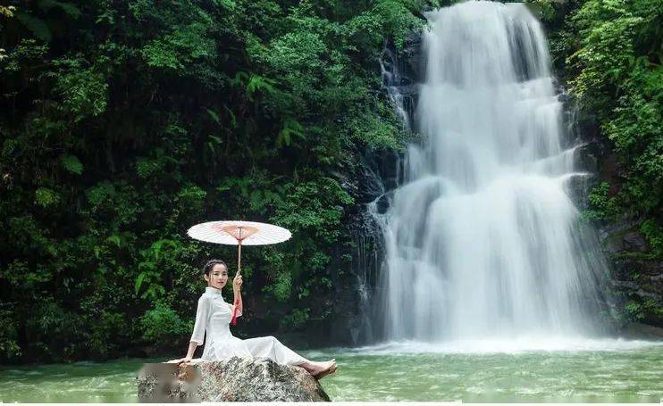 利川GDP_利川火车站图片