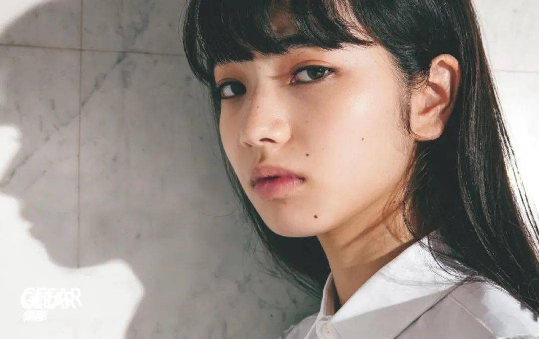 G明星 戴口罩就要化最特色的眼妆 日本女生都爱的 小松菜奈妆容 眼线