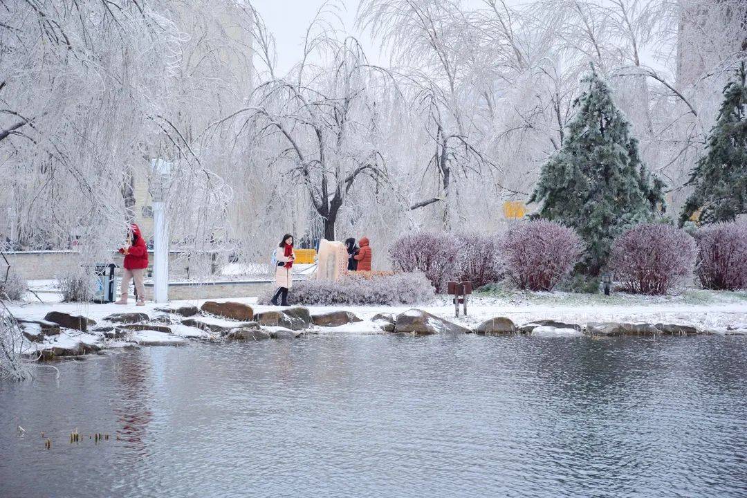 雪中吉大琉璃世界
