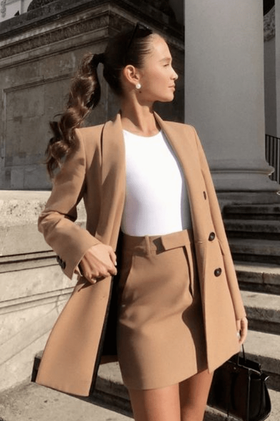 驼色|比驼色更好穿，今年冬天“奶茶色”火了！！