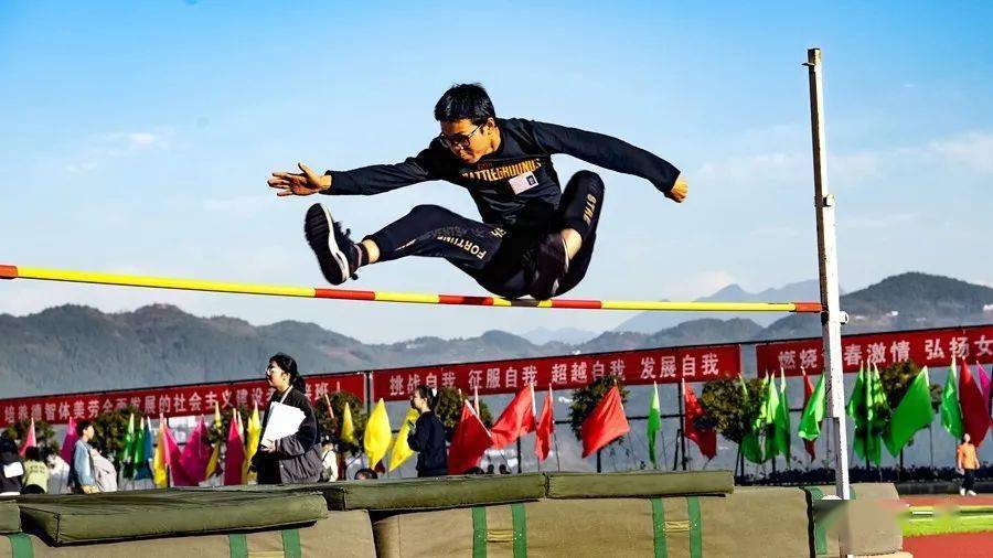 巴东一中第14届体育节图片集锦