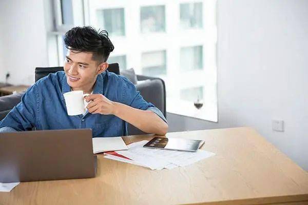 广东Gdp11万了_广东各市2020年gdp(3)