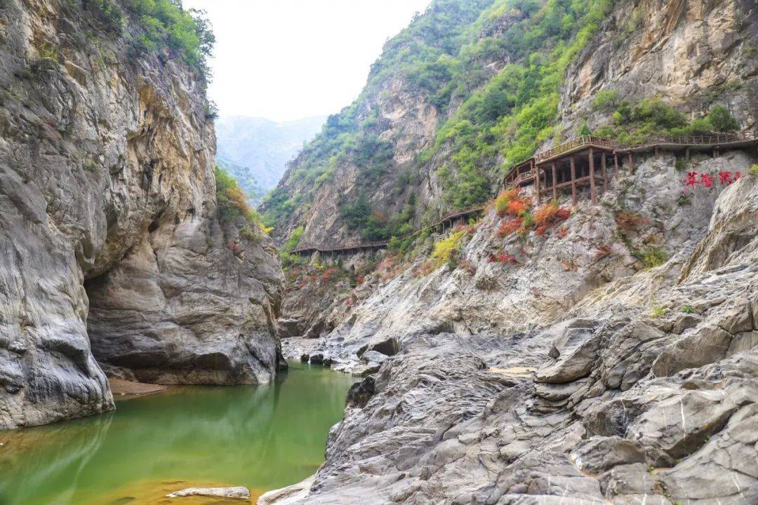 游郑国渠旅游风景区,赏泾谷奇石,感受大自然的鬼斧神工