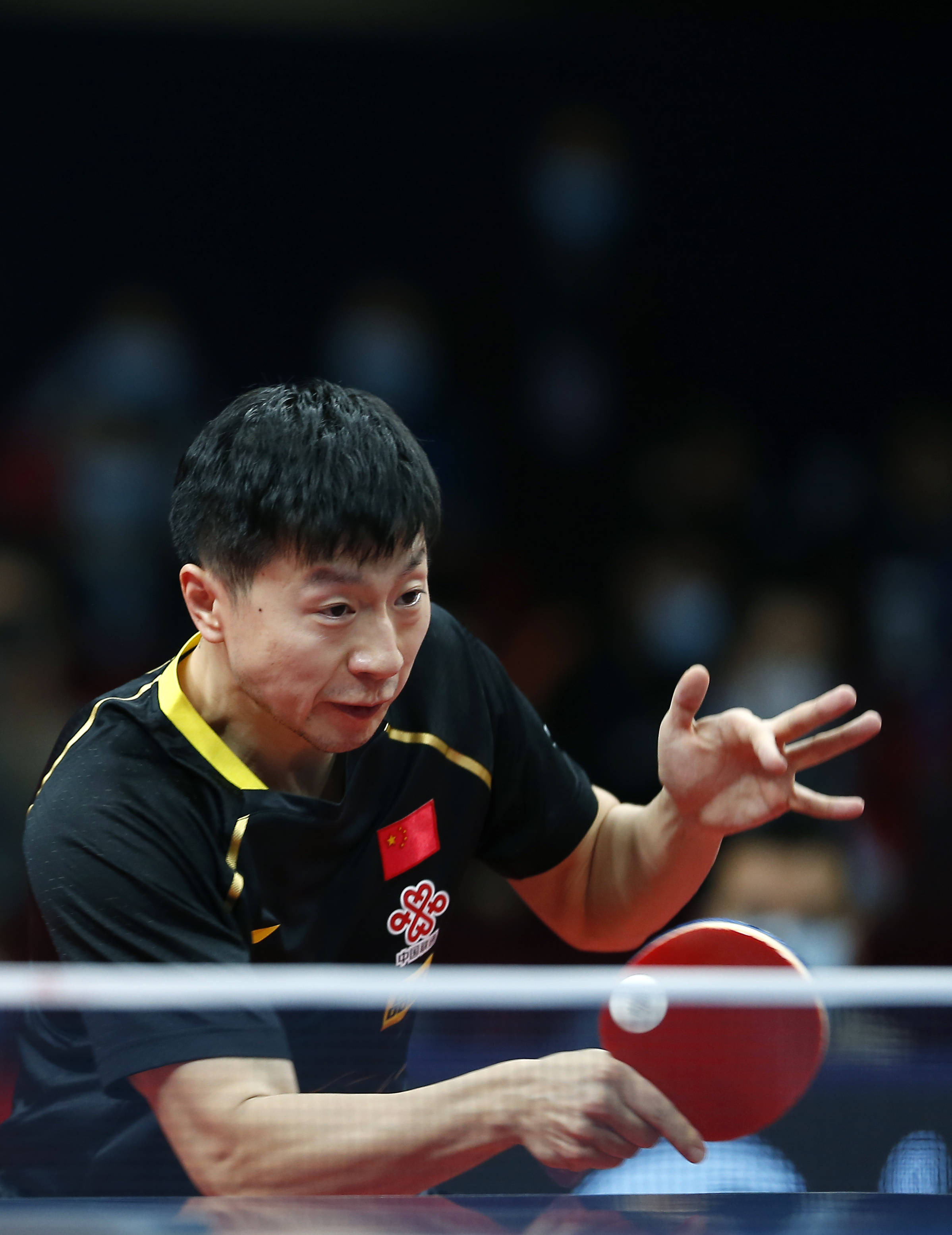 乒乓球国际乒联总决赛男单决赛樊振东对阵马龙