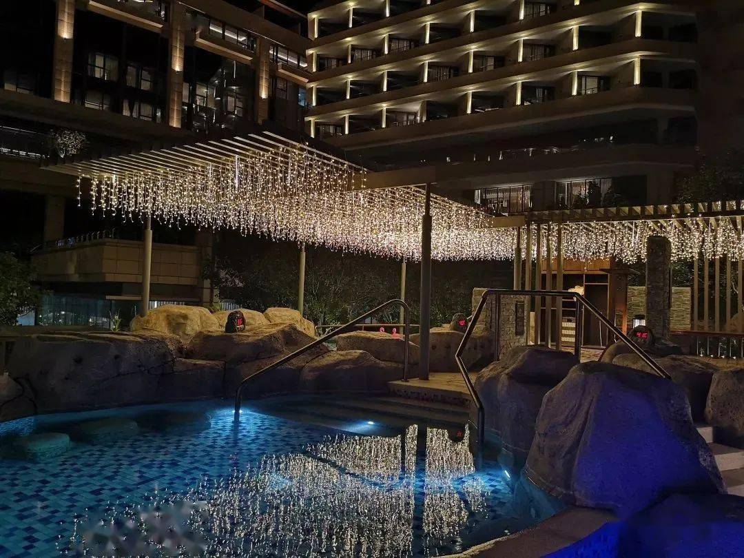 乐多港万豪酒店地理位置优越