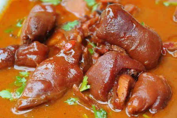 猪脚怎么腌的好吃 6a2c4b4de1484c25a8e60a83787ba7bf.jpeg