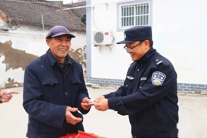 蔡集镇多少人口_蔡集镇中心小学图片(2)