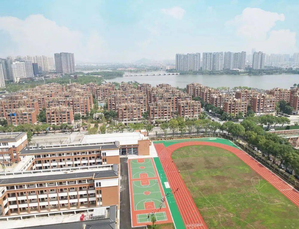 柯桥区实验小学坂湖校区实景图