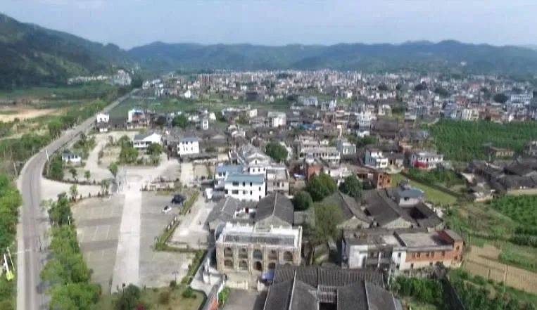 百侯镇侯南村上榜第六届全国文明村镇_大埔