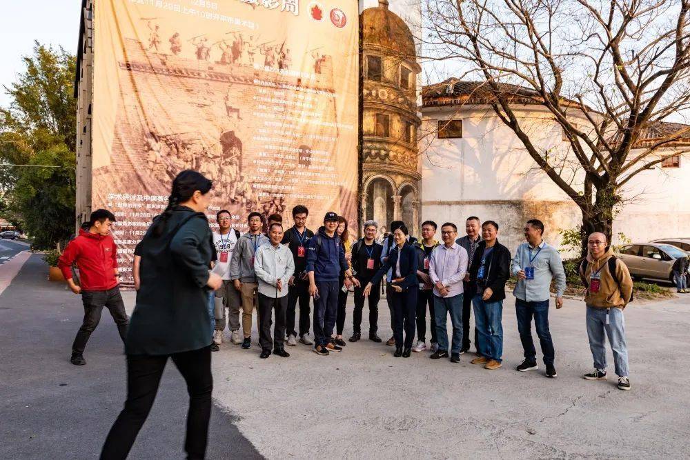 旅游自媒体如何拍摄 a839982983f845cfa5442dac1a16de89.jpeg