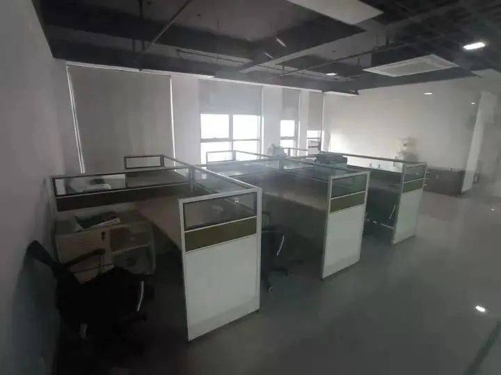 网红蛋糕“贝思客”出事了！无人配送、券用不