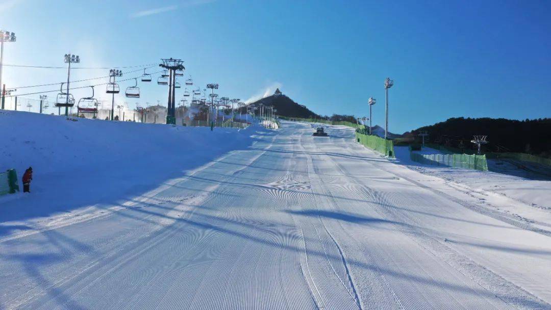 雪道在召唤!12月5日南山滑雪场日夜场正式开滑啦