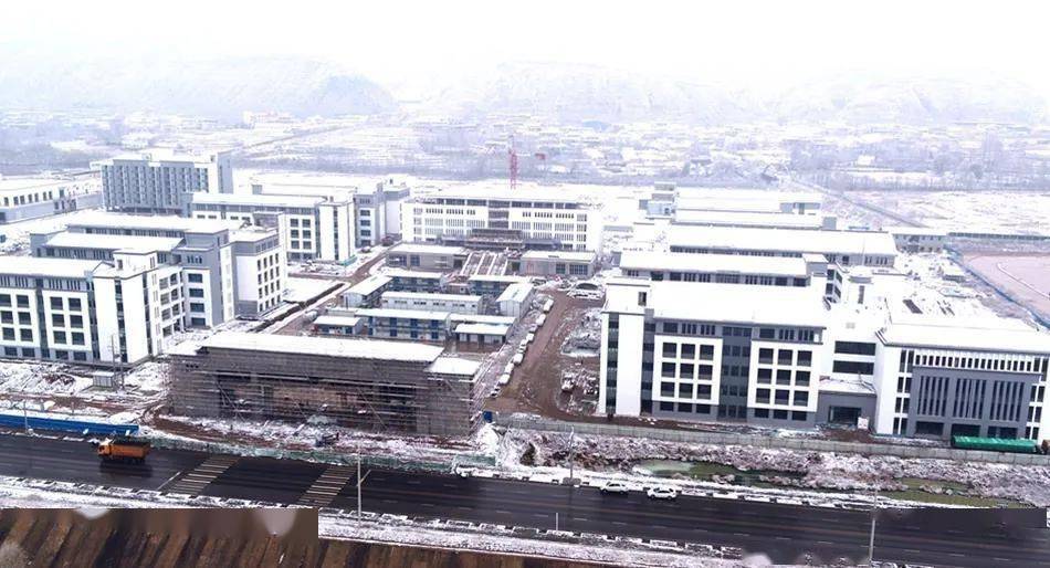【走一线 看项目】瑞雪下的武山一中分校建设项目(组图)