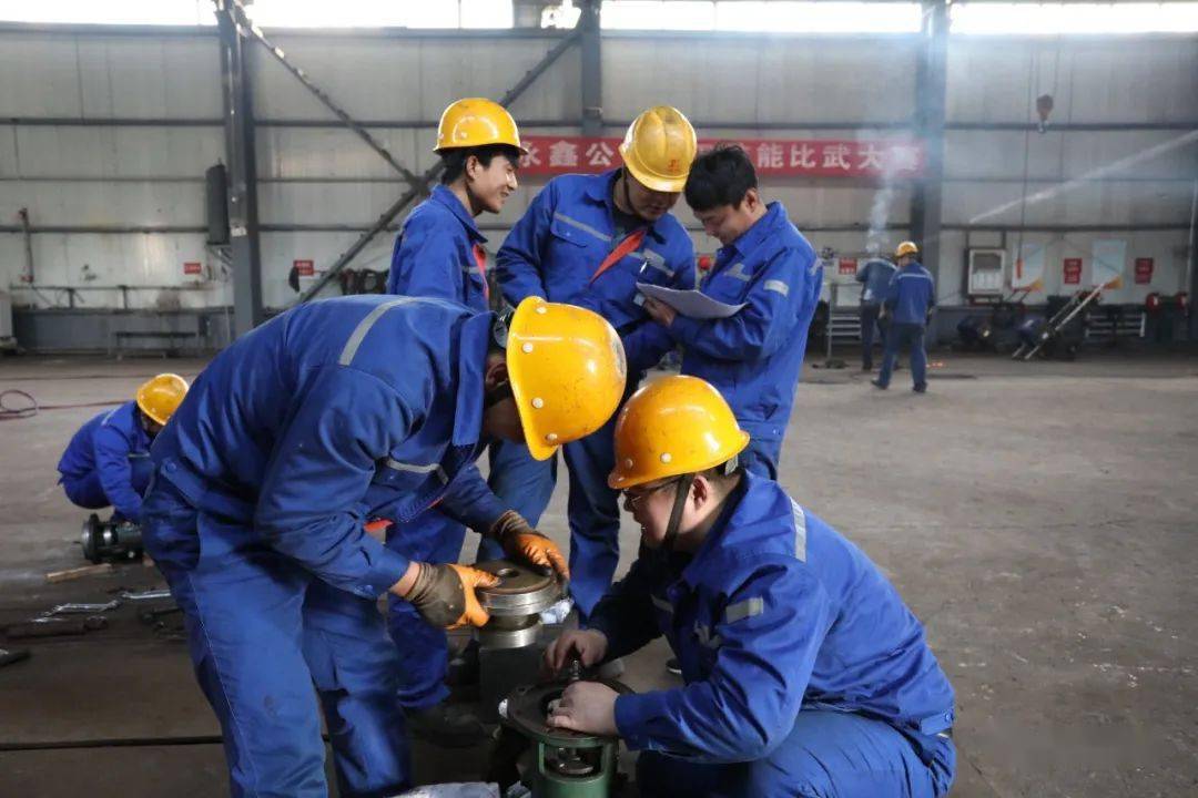1万吨尼龙56等新材料精细化工项目。优秀的工作团队 丰富多彩的文化活动 比武竞赛-技能提升 优美的工