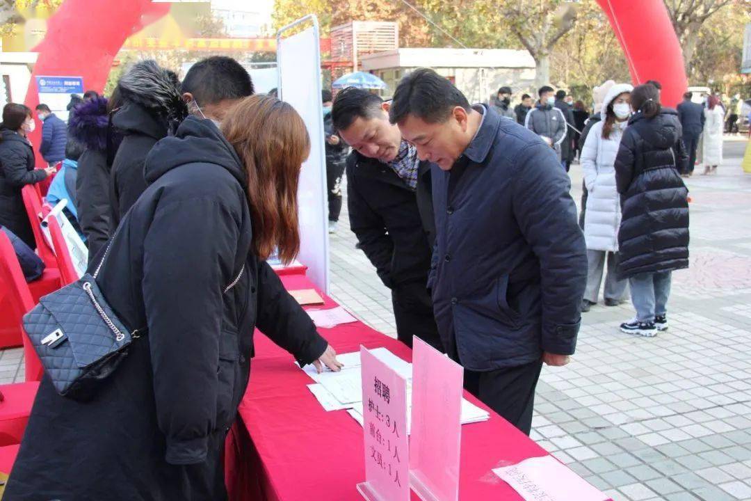 2020全国高校毕业生_2020年度重庆市“最美基层高校毕业生”发布