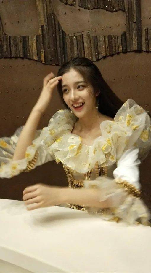 【手机壁纸】钟丽丽