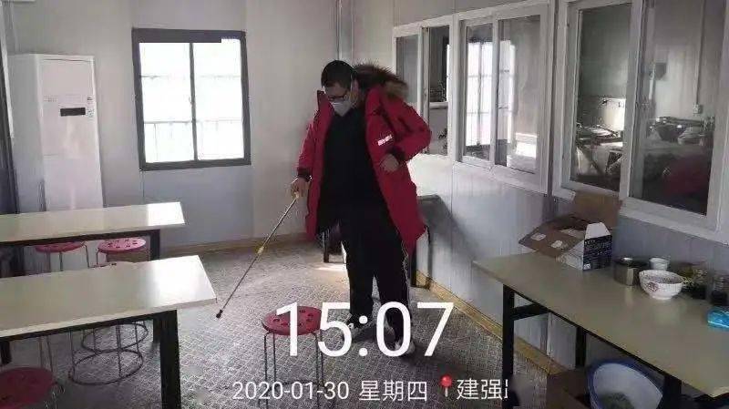 奇怪的姿势又增加了！：乐鱼体育(图13)