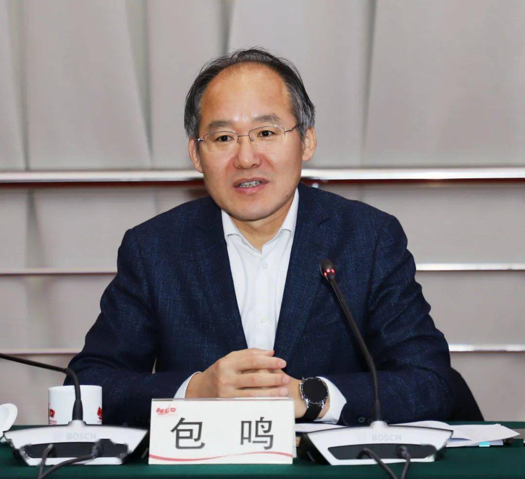 在北战中彰显临港担当作为代市长包鸣赴临港开发区调研港口发展情况