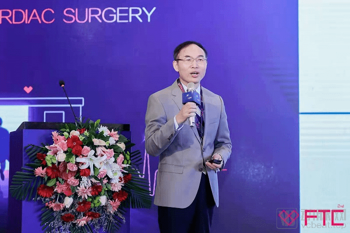 怎么样才能成为医学教授 5ed2a08b4dc9440f98214d85f021289e.png