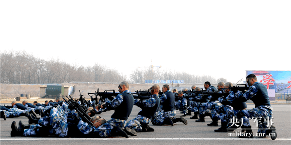 燃！新兵的“毕业大考”在浓厚实战氛围中展开
