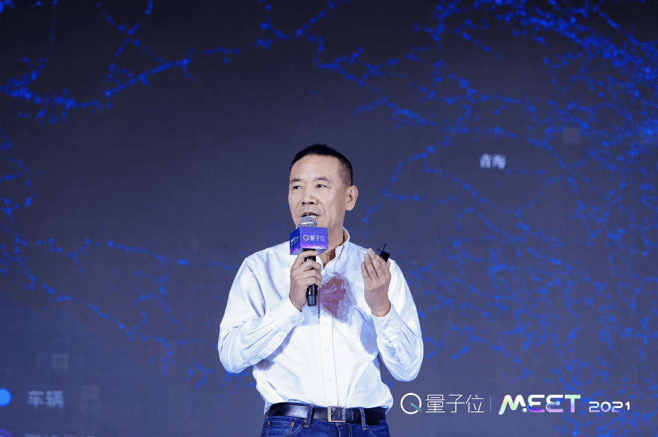 小米|戴口罩的这一年，AI产业如何“重启、重塑、重构”？