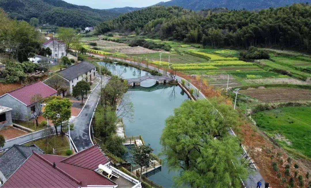 基层点滴矾山镇石峡村党建引领助推村集体经济发展驶入快车道