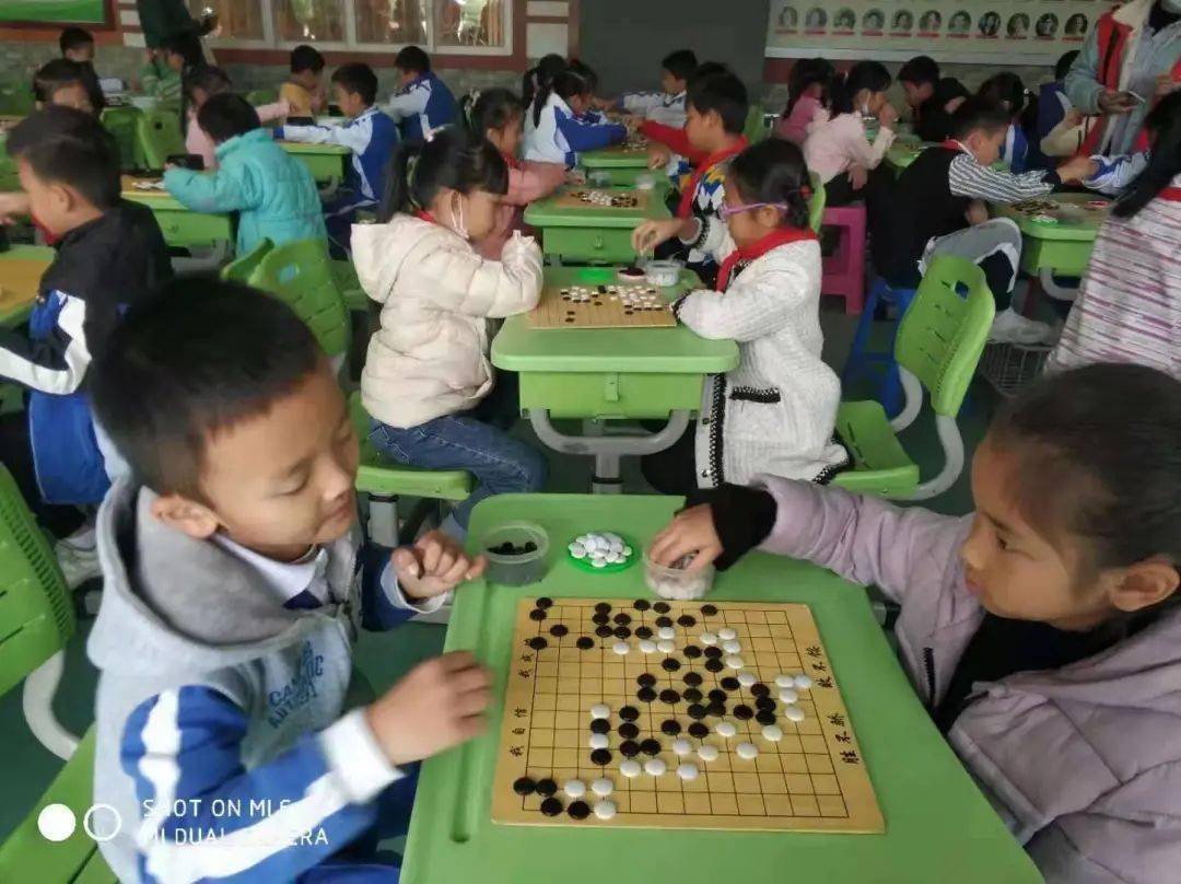 棋逢对手 将遇良才—记水径小学第五届围棋比赛