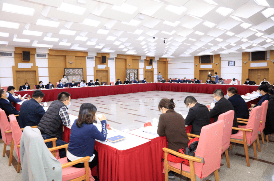 十四五规划纲要编制工作座谈会 273614b49f984b02a43cdeb96f24719a.png