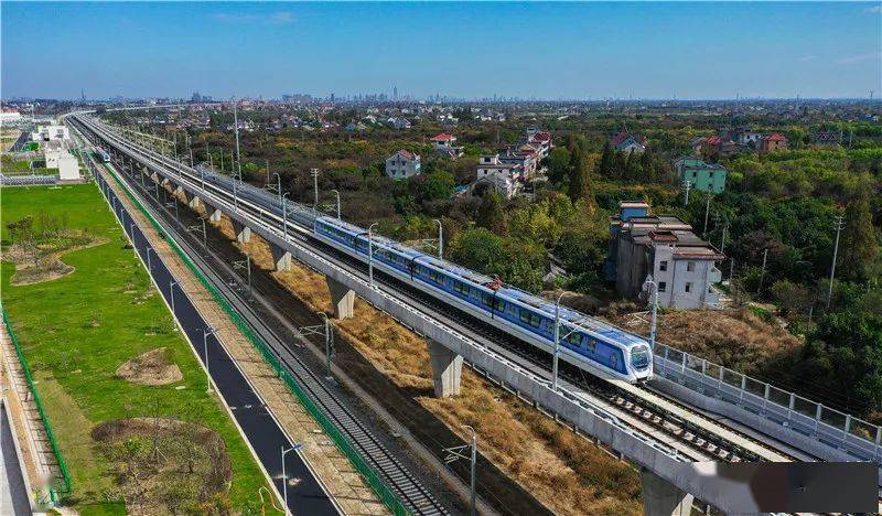 海宁2025年gdp_海宁城管2019年图片