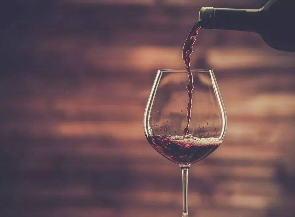 一杯,敬在乎我的人