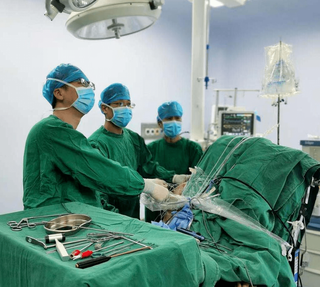 中牟县人民医院成功开展首例肩关节镜微创手术